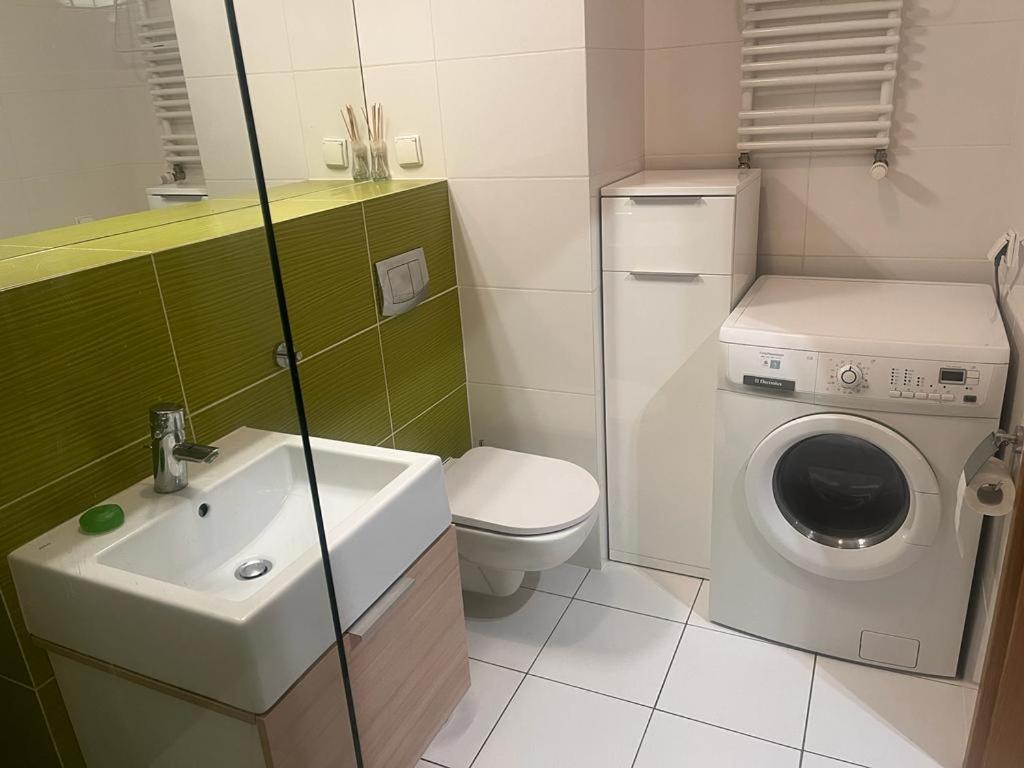 Apartament Na Osiedlu Platan ชวีโนวิชแจ ภายนอก รูปภาพ