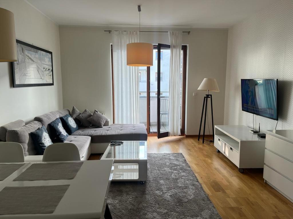 Apartament Na Osiedlu Platan ชวีโนวิชแจ ภายนอก รูปภาพ